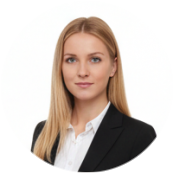 Анна Иванова